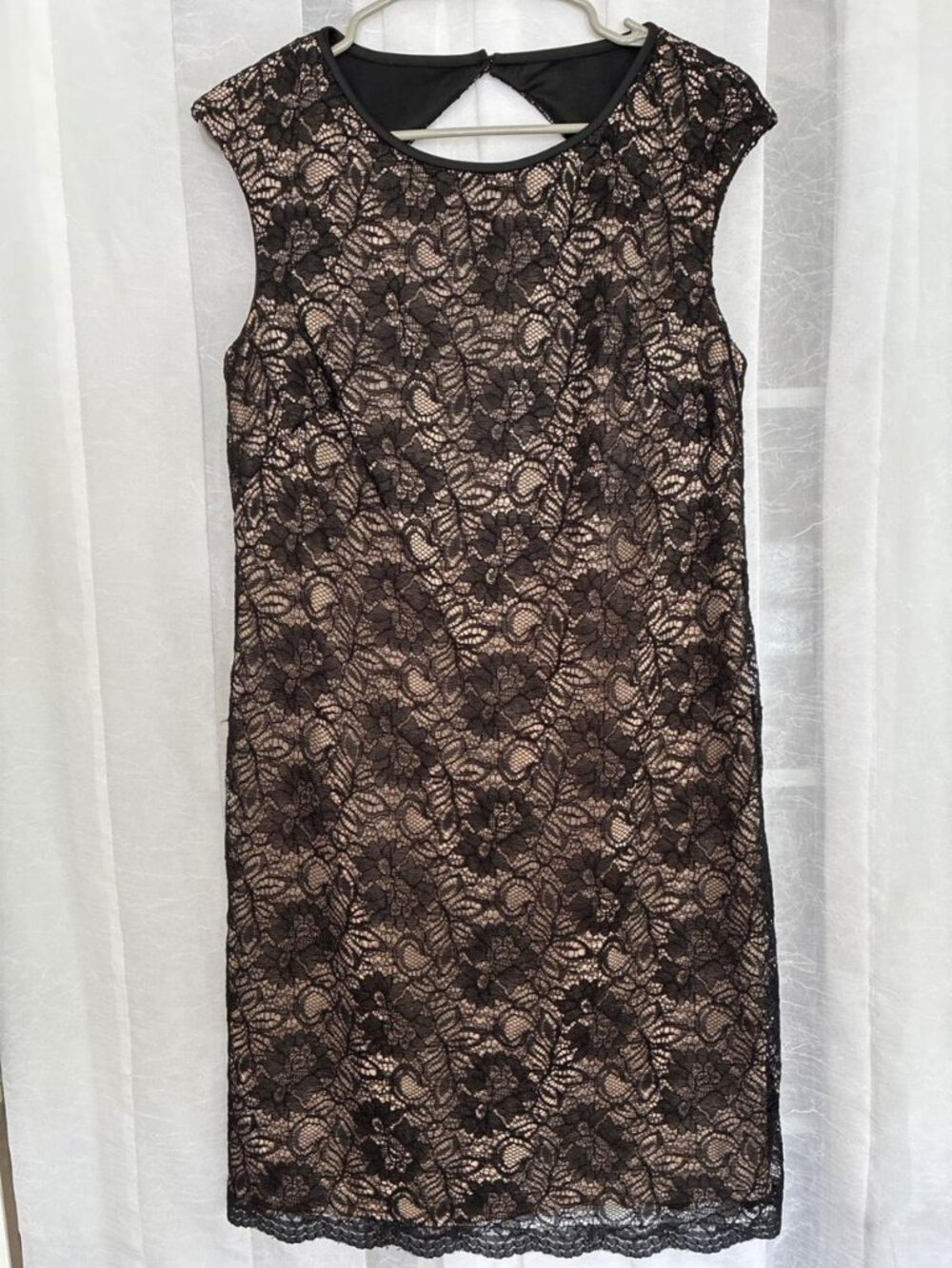 Black Floral Lace Cutout Back